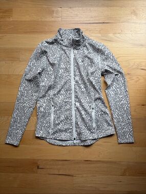 J. McLaughlin Gray & White Patterned  Jacket